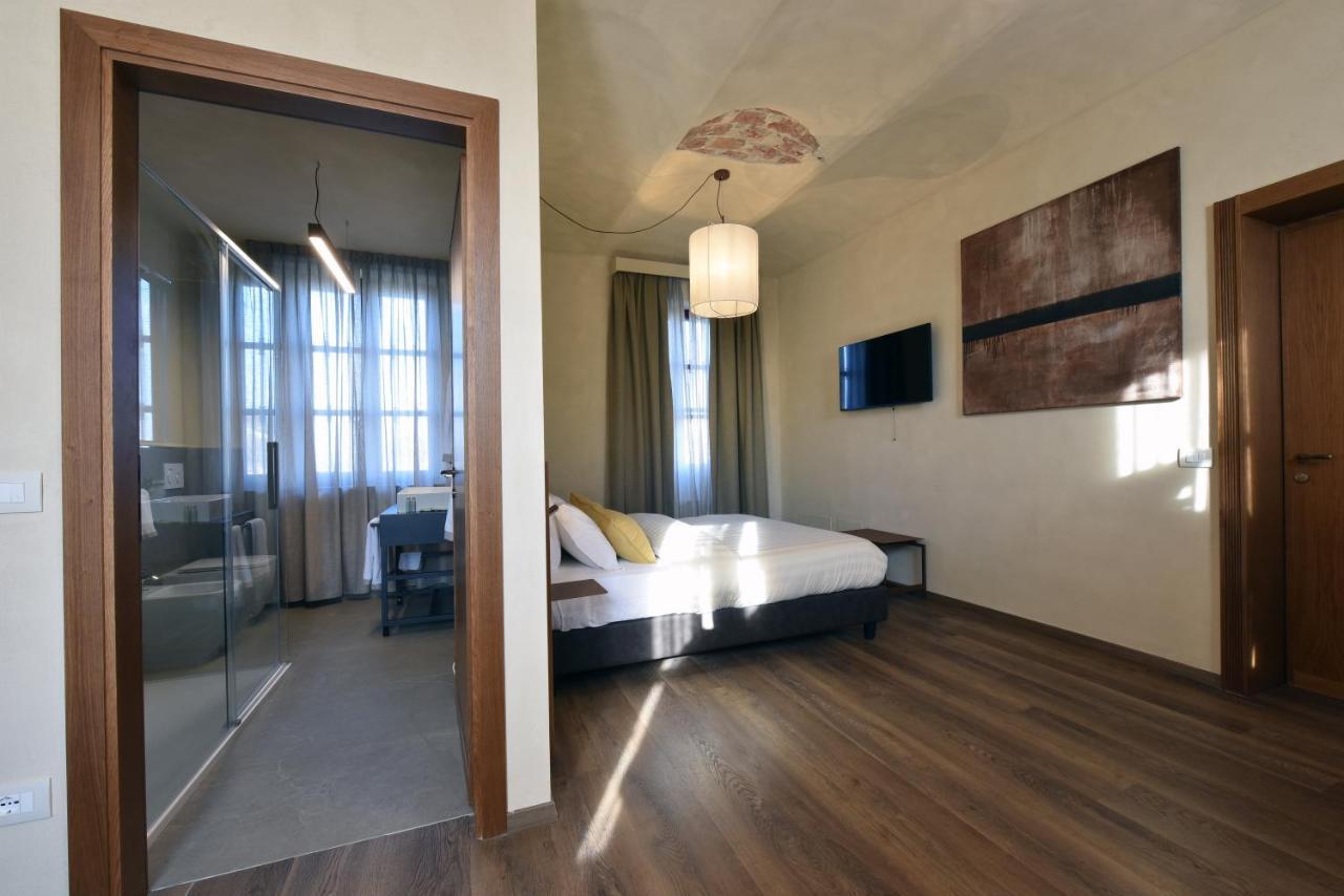 Bed and Breakfast Cascina La Badia Montegrosso dʼAsti Exterior foto