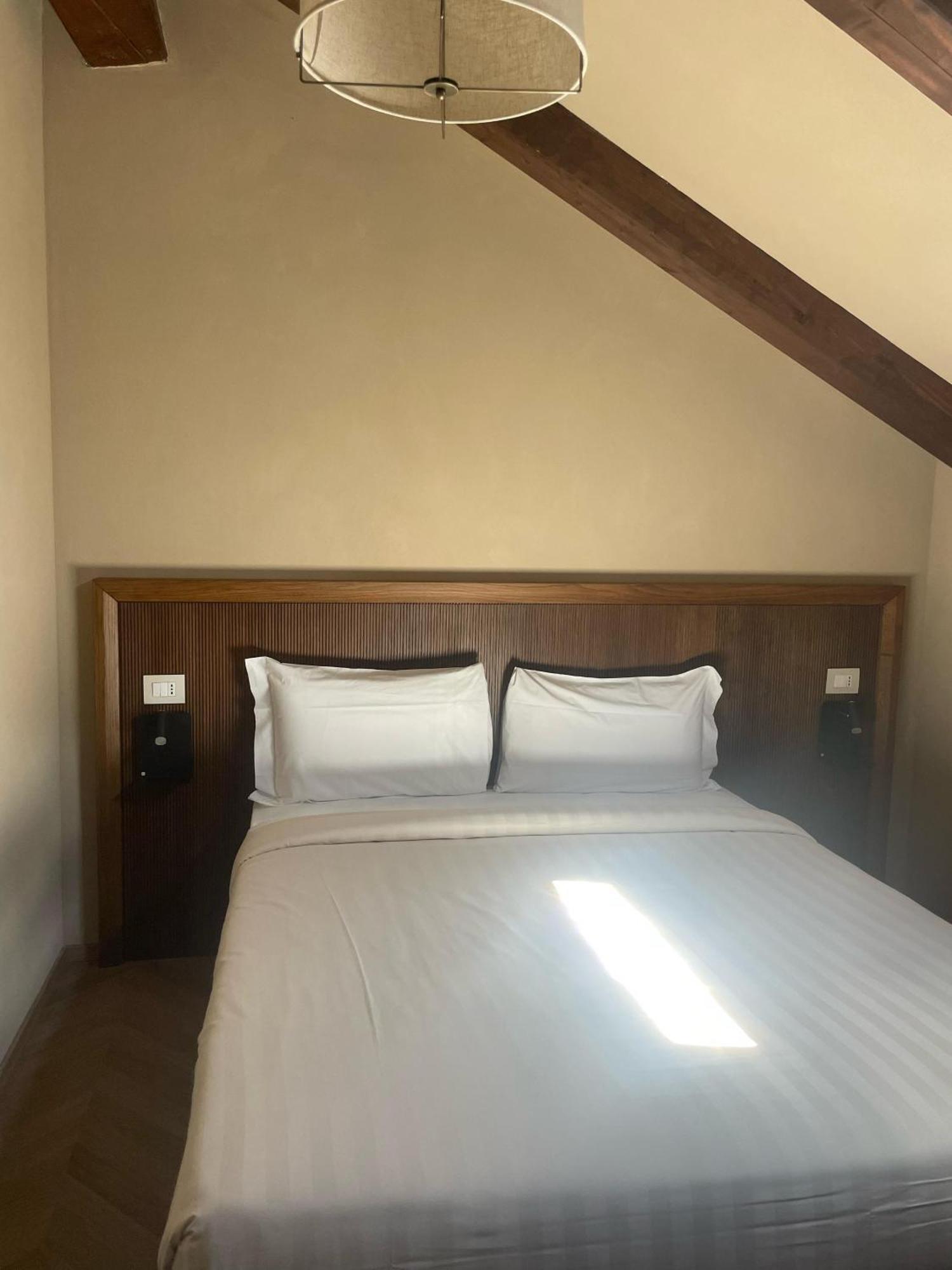 Bed and Breakfast Cascina La Badia Montegrosso dʼAsti Exterior foto